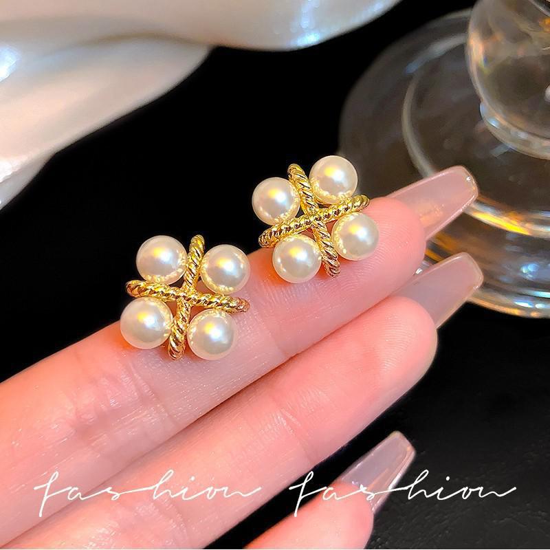 Pearl Earring Stud - Brincos de Pérola com Cruz em